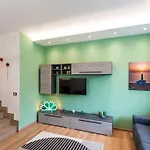 Appartement I Pumi & Free Parking - Selection